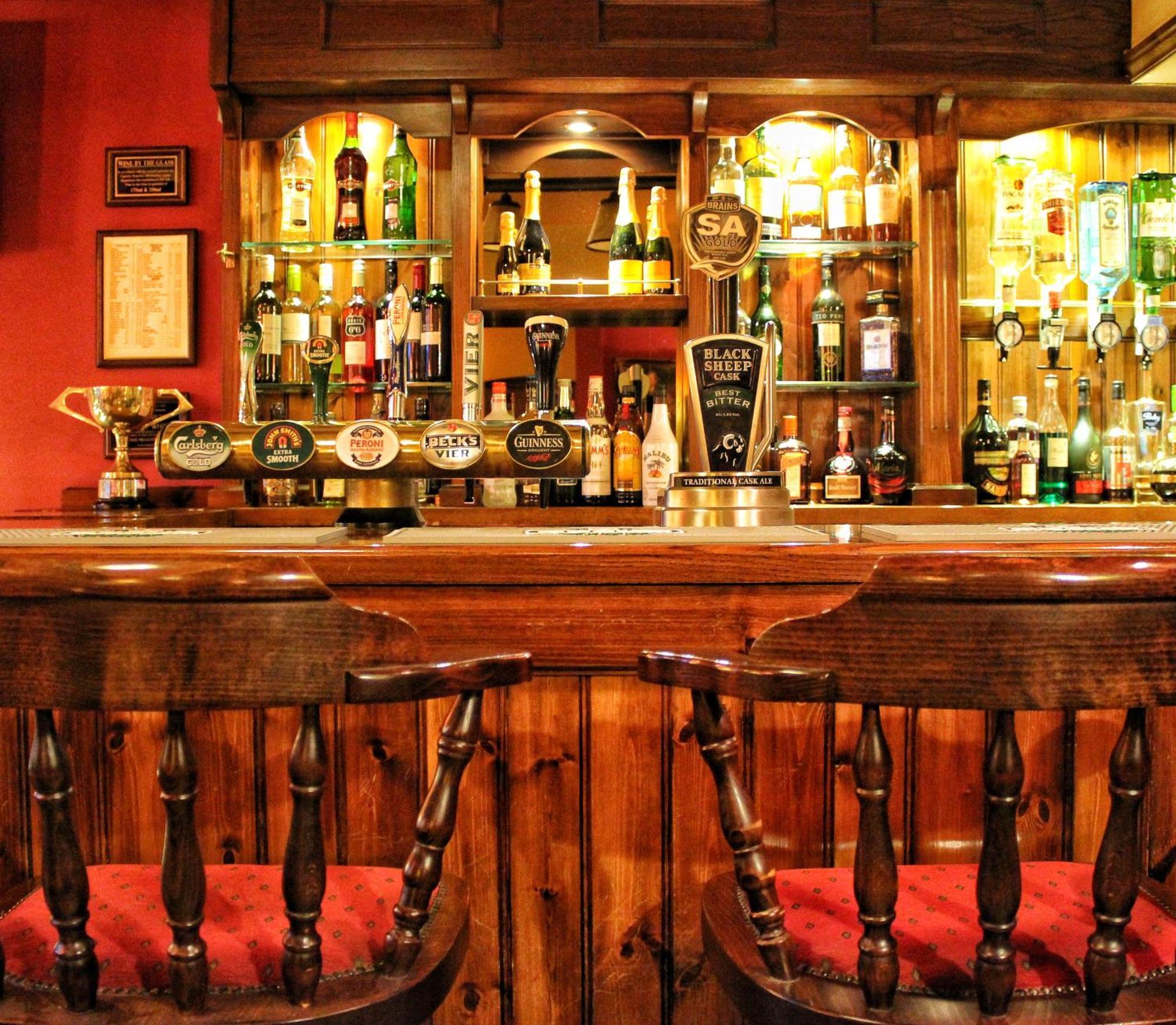 Mallyan Spout Hotel Готленд Экстерьер фото
