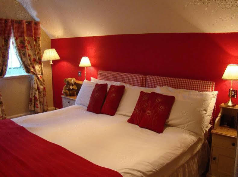 Mallyan Spout Hotel Готленд Экстерьер фото